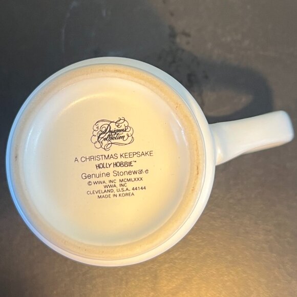 Vtg HOLLY HOBBIE A Christmas Keepsake ~ Designers Collection Stoneware Mug 1980 - Picture 11 of 12